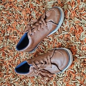 Boys casual/dress shoes